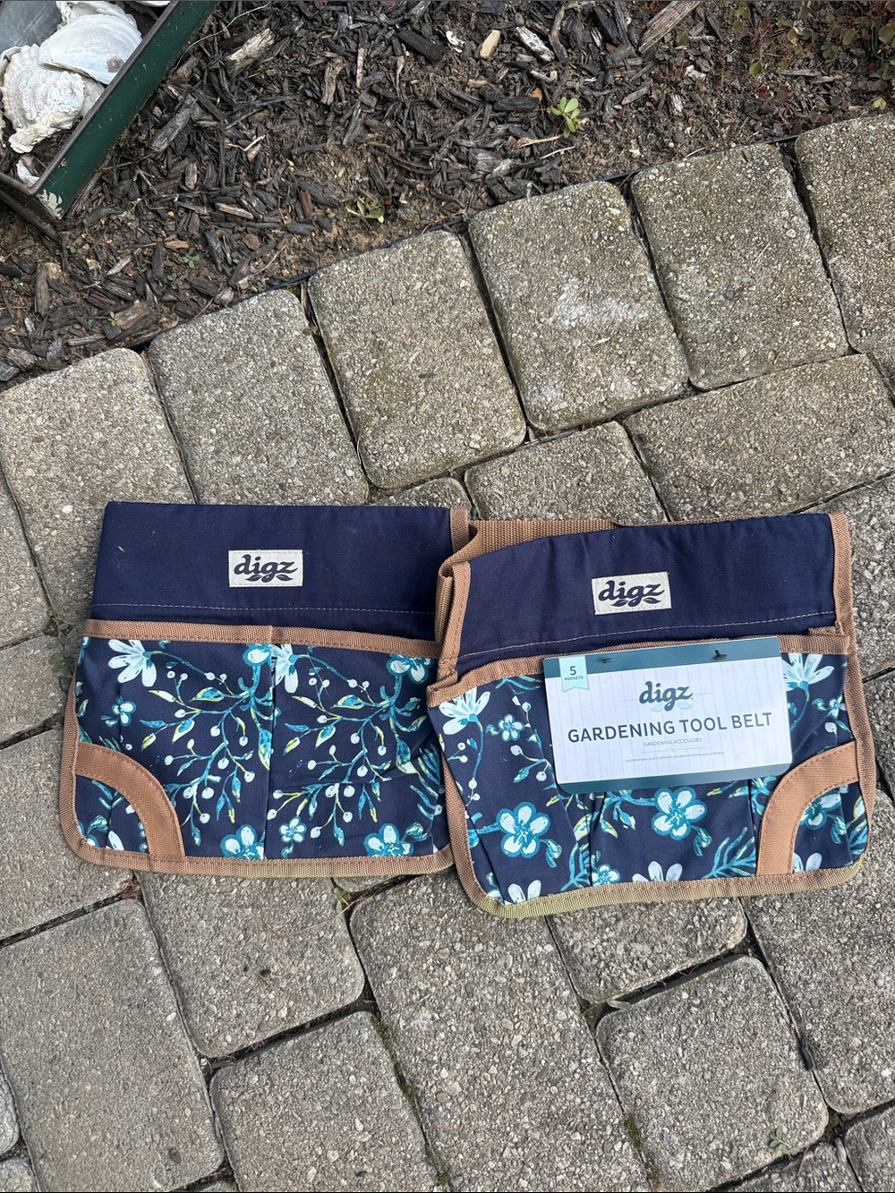 Digz Navy Floral Gardening Tool Belt
